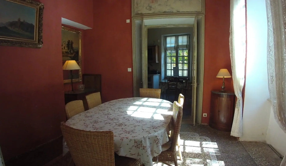 DCIM100GEYESGEYE0005.